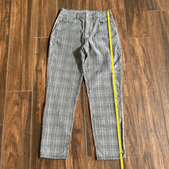 American Eagle plaid stretch Mom Jean size 6 - Picture 11 of 11